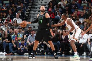 后腰位置稳 后腰位置稳